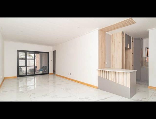 3 BEDROOM HOUSE FOR SALE IN BONNIE BRAE